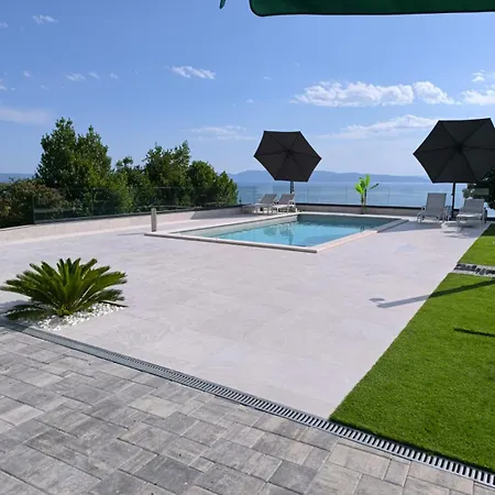 Lunisa Vs1 Apartment Kostrena