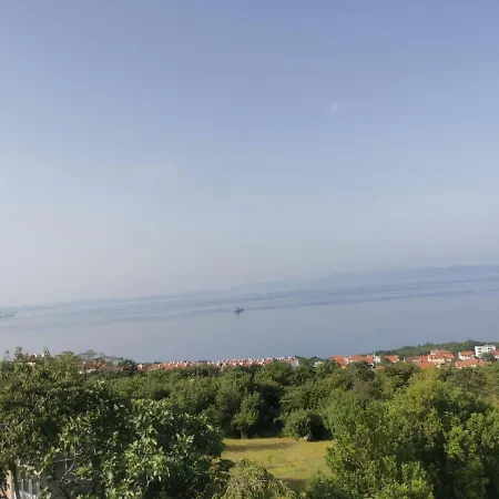 Lunisa Vs1 * Kostrena