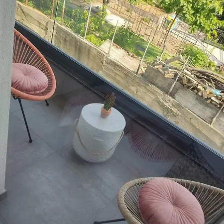 Lunisa Vs1 Apartment *